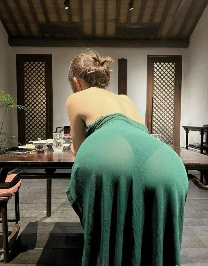 telegram-cloud-photo-size-1-4967954883231722957-y